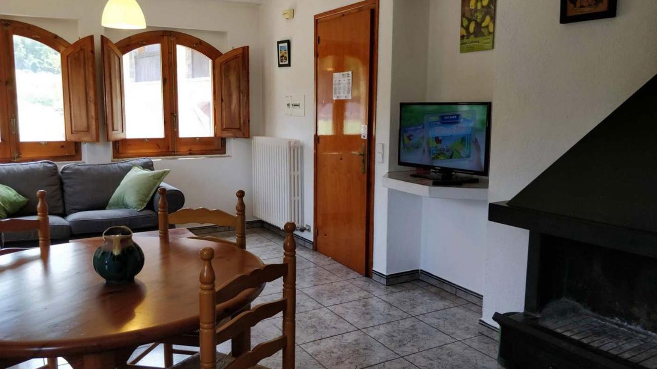 Appartement Mas El Carrer à Santa Pau Extérieur photo