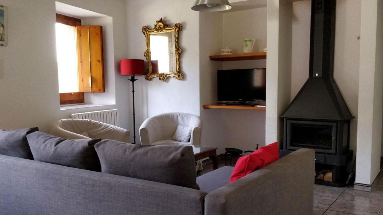 Appartement Mas El Carrer à Santa Pau Extérieur photo